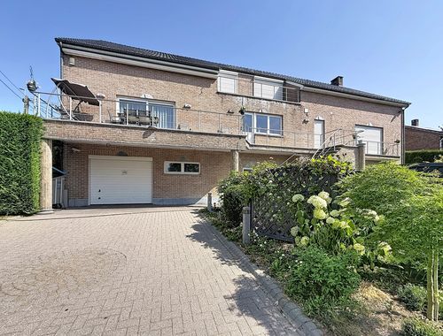                                         Maison exceptionnelle à vendre à Grâce-Berleur, € 975.000
