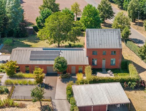                                         Woning te koop in Lokeren, € 885.000
