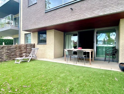                                         Gelijkvloers app. te koop in Harelbeke, € 239.000
