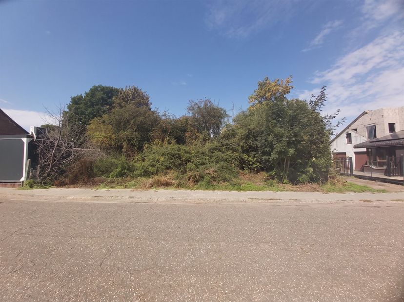 Grond te koop in Grotestraat ZN,
                    3631 Boorsem