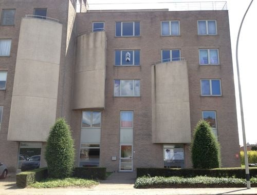                                         Appartement à vendre à Ieper, € 115.000
