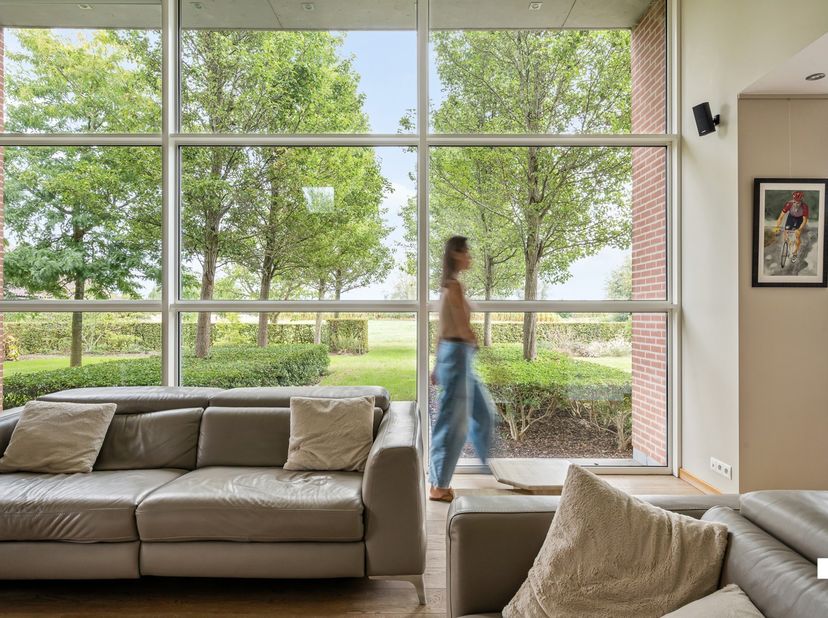 Huis te koop in Oude Bruggeweg 32,
                    8810 Lichtervelde