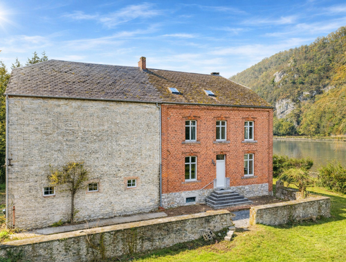                                         Woning te koop in Hermeton-sur-Meuse, € 289.000

