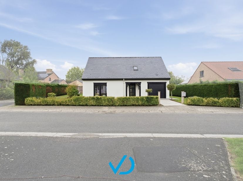 Maison à vendre à Hovelandpark 4,
                    8900 Ieper