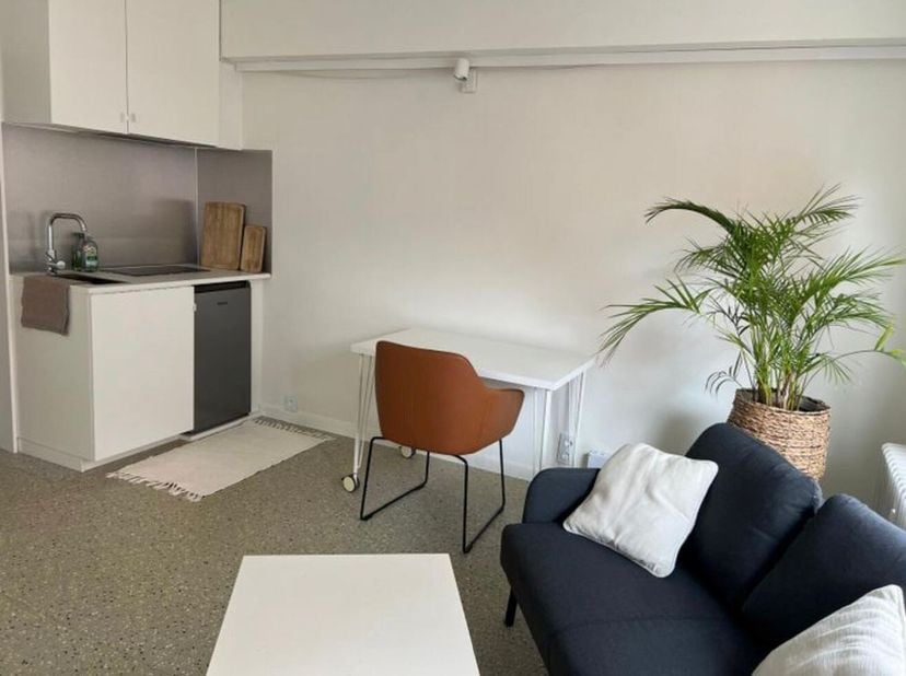 De ligging van residentie Lavorenberg is ideaal voor wie wil genieten van alles wat Leuven te bieden heeft. Op loopafstand bevinden zich tal van gezel