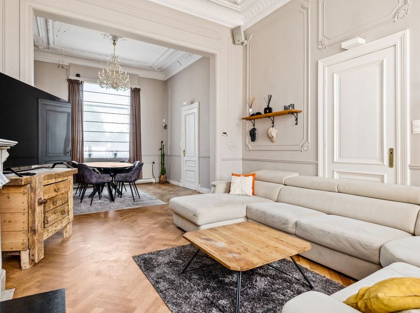 Situation<br />
Cette maison de maître de caractère est située au 11 Bochtenstraat à Rijkevorsel, dans un emplacement central offrant un accès facile
