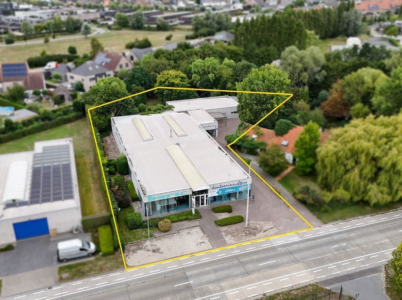 Bien professionnel à vendre
                    à 8400 Oostende