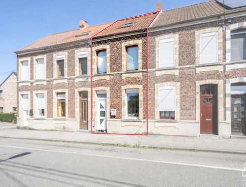                                         Woning te koop in Péruwelz, € 117.000
