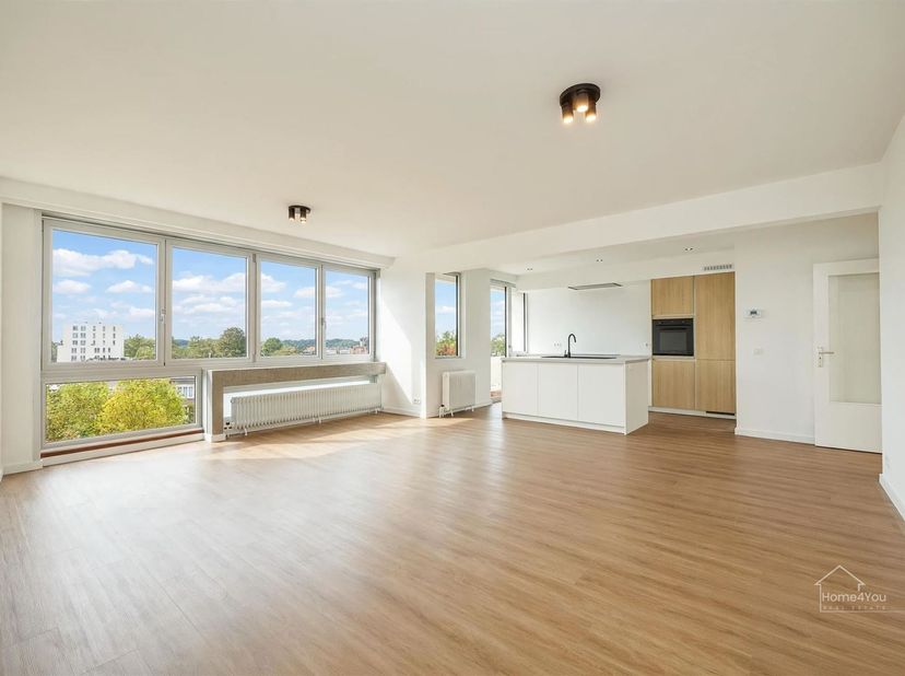 Appartement te koop in Statielei 9,
                    2640 Mortsel