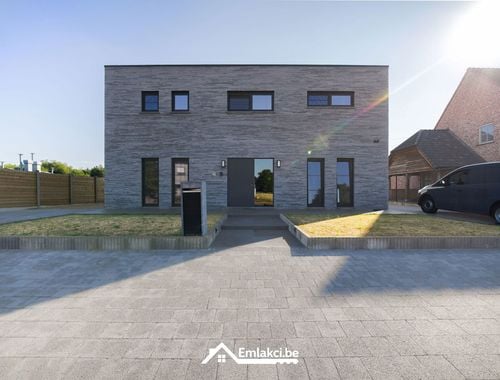                                         Maison à vendre à Oostham, € 749.000
