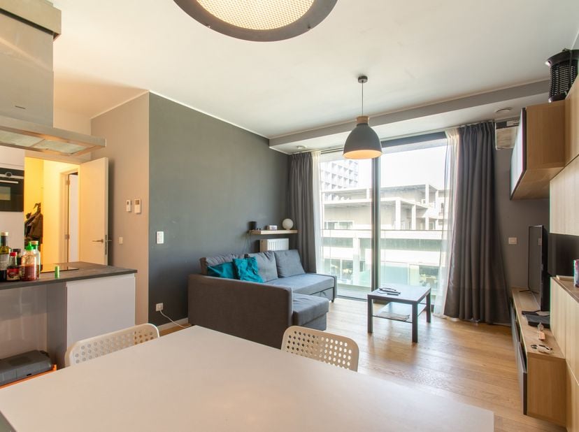 PARKZICHT A 4.14 Aangenaam en eigentijds éénslaapkamer appartement op een uitzonderlijke locatie in de bruisende wijk Nieuw Zuid in Antwerpen. Dit app