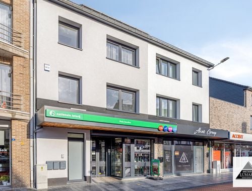                                         Commerce à vendre à Eisden, € 250.000
