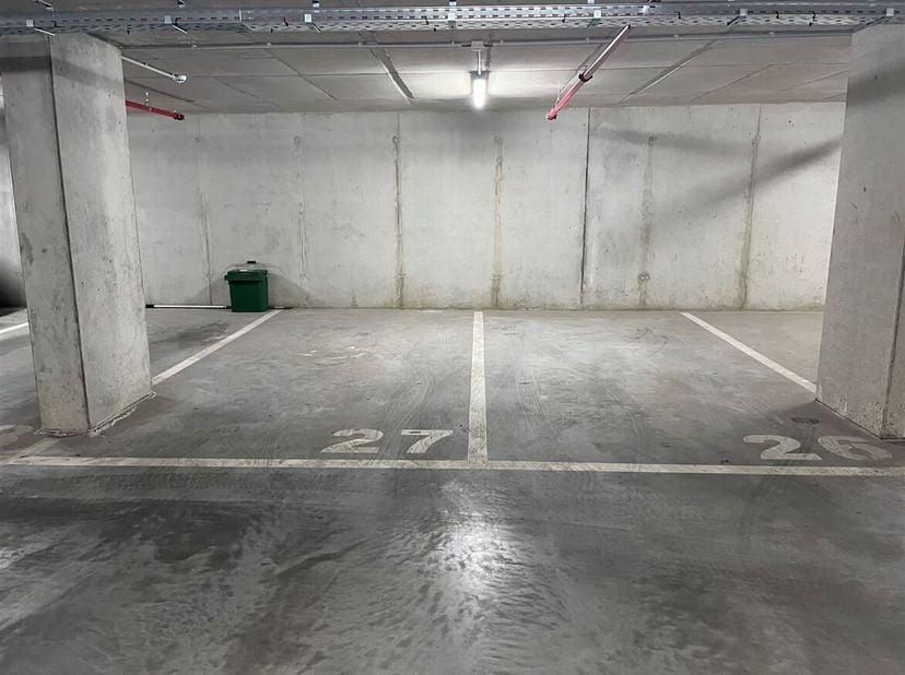 Garage à vendre
                    à 2200 Herentals