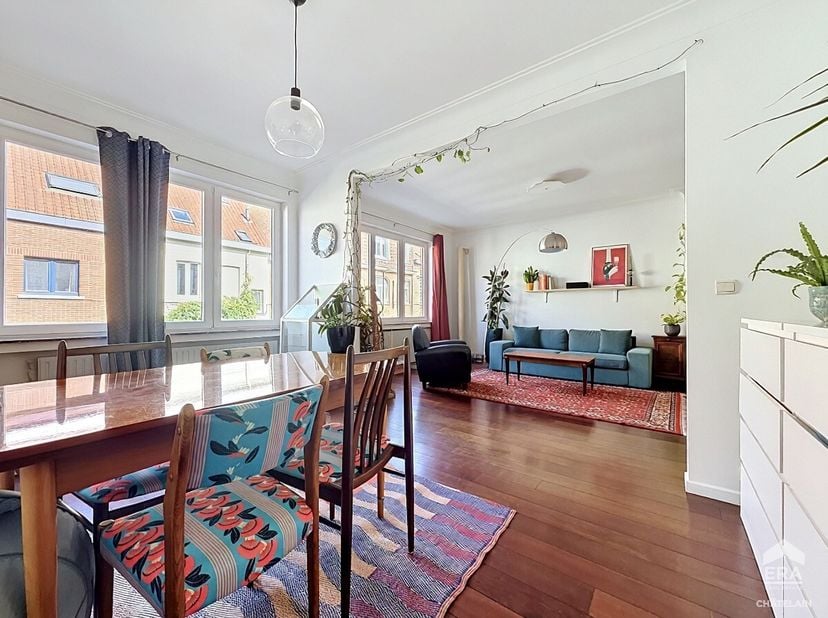 [[ CE BIEN PARTICIPE À LA JOURNÉE MAISONS OUVERTES ERA LE 13/6 DE 9:30 À 10:30 ]] Appartement 1 chambre avec terrasse et jardin  UccleERA Châtelain vo