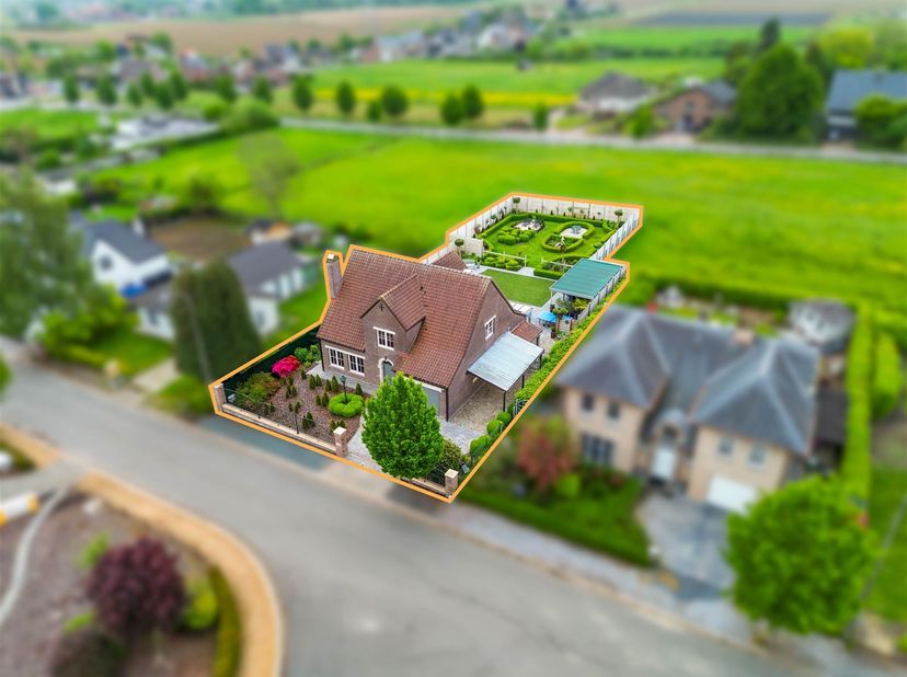 Huis te koop in Platanenlaan 9,
                    1770 Liedekerke