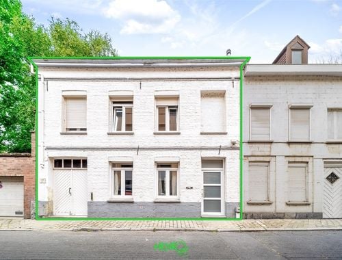                                         Woning te koop in Tournai, € 340.000
