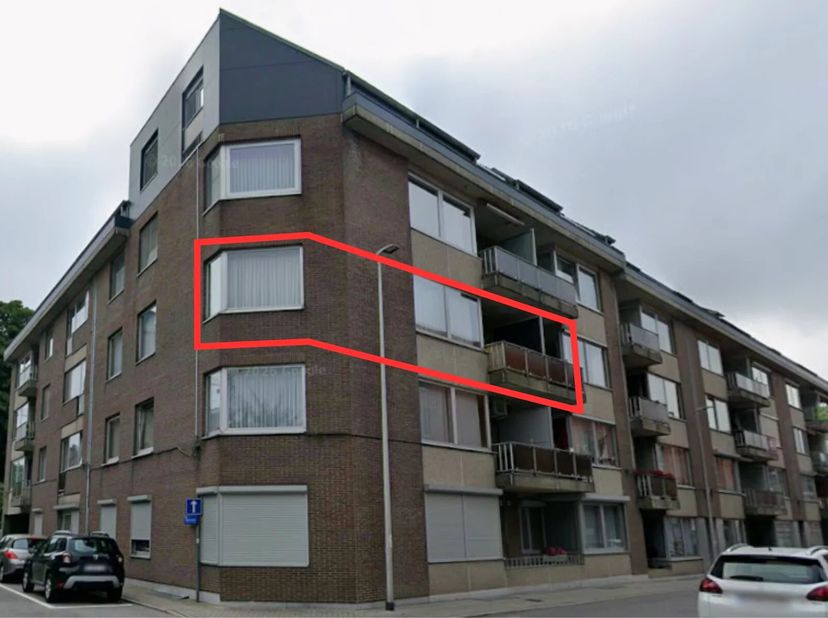 Dit aangename appartement met 2 slaapkamers is gelegen aan de Watertorenstraat 24/10 in Tongeren, op een uitstekende locatie vlakbij het stadscentrum.