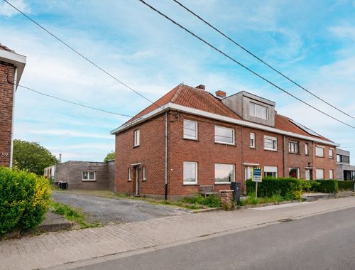                                         Maison à vendre à Heestert, € 250.000
