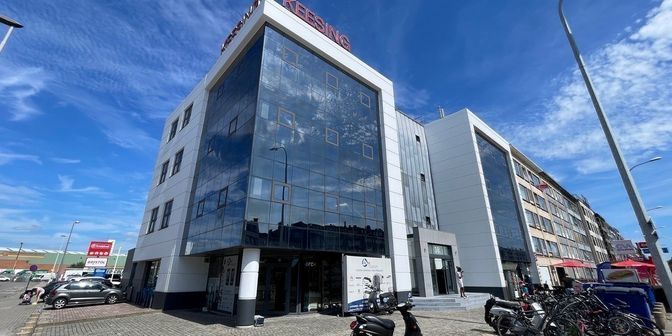 Bedrijfsvastgoed te huur in Bisschoppenhoflaan 383 bus V4, 2100 Deurne