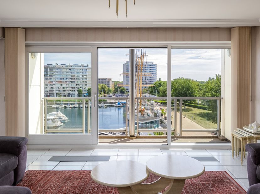 Appartement à vendre
                    à 8400 Oostende