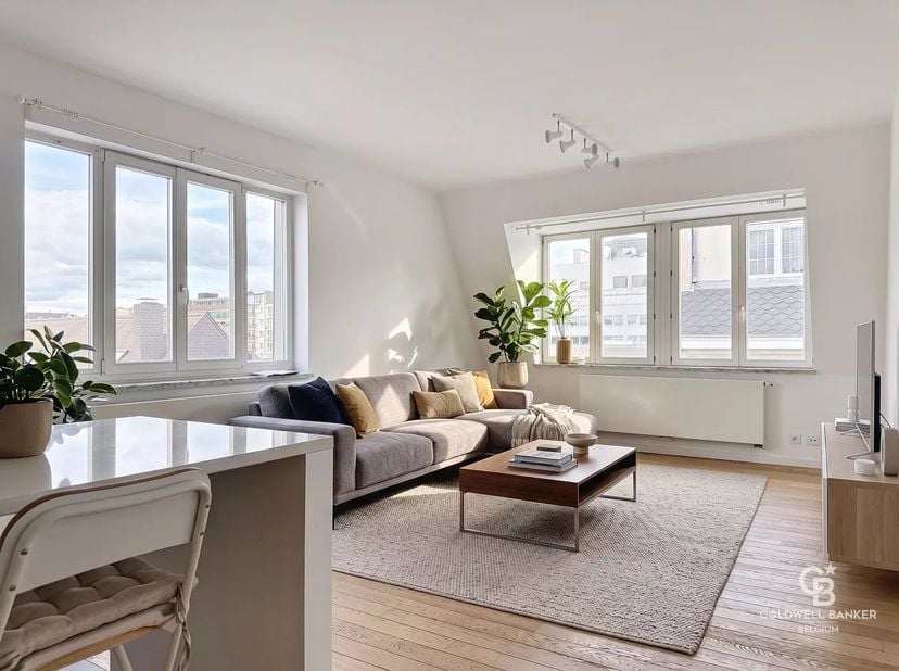 Appartement te huur in ,
                    1060 Sint-Gillis