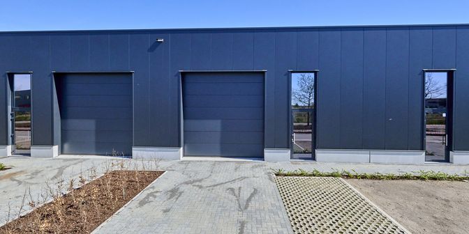 Bedrijfsvastgoed te koop in Kompellaan bus UNIT 2, 3600 Genk