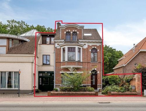                                         Maison à vendre à Essen, € 349.000
