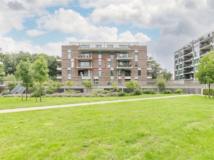 Appartement avec services à louer dans un emplacement de choix à Lier !<br />
Situation<br />
Ce magnifique appartement avec services est situé dans u