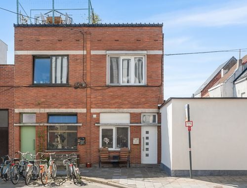                                         Rijwoning te koop in Gent, € 299.000
