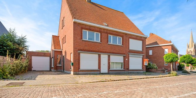 Huis te koop in Dekemelelaan 6, 8904 Boezinge