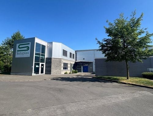                                         Bedrijfsgebouw te huur in Oostakker, € 36.000
