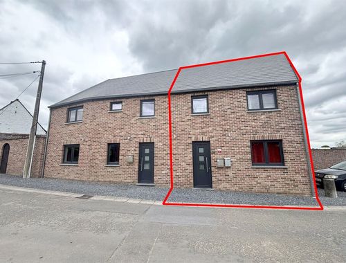                                         Maison unifamiliale à vendre à Saint-Symphorien, € 235.000
