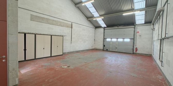 Bedrijfsvastgoed te huur in Ondernemingenstraat 3, 8630 Steenkerke