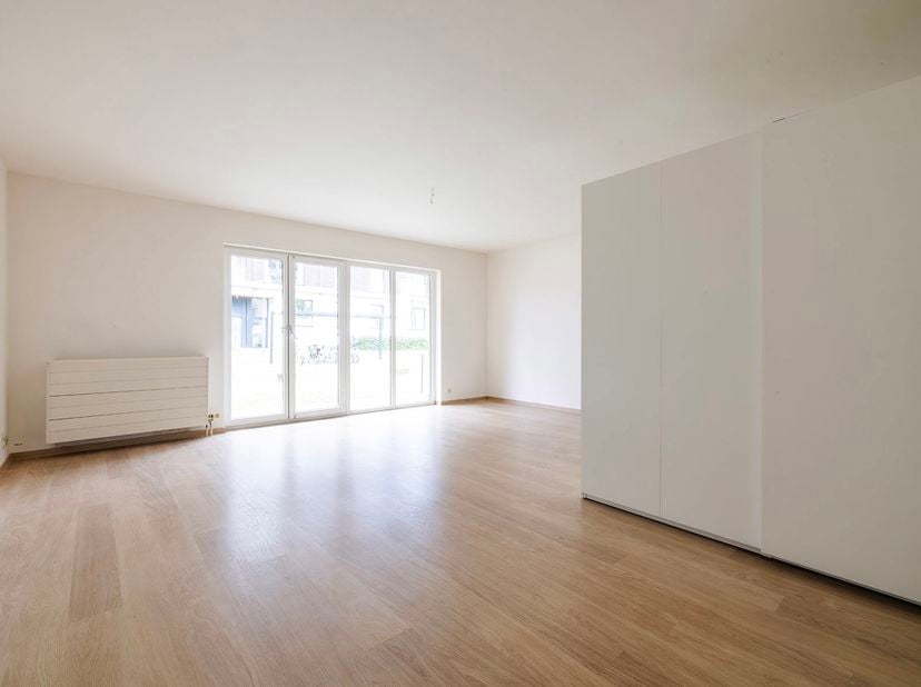 Ligging en omgeving<br />
Welkom in residentie Gobelis, een charmant en centraal gelegen gebouw in een doodlopende straat – bijzonder rustig en kindvr