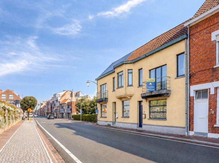 Maison à vendre à Stationsstraat 3,
                    8660 Adinkerke
