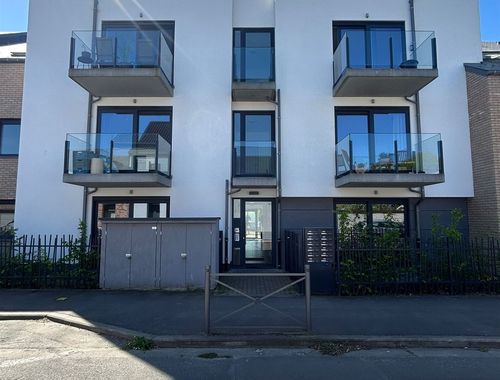                                         Appartement te huur in Tertre, € 950
