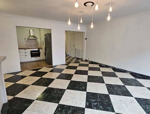                                         Appartement te koop in Kortrijk, € 249.000
