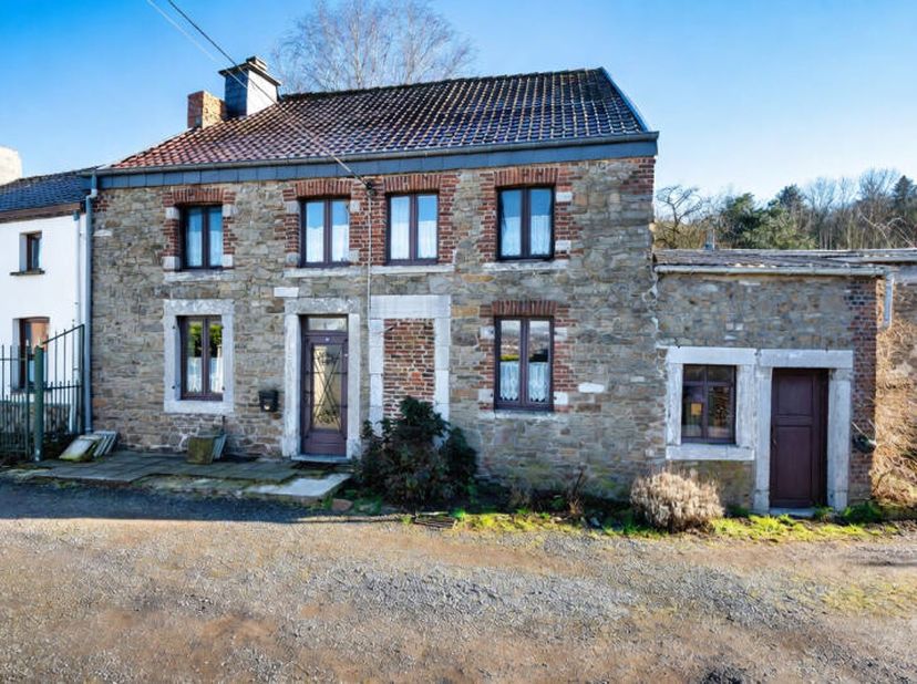 Huis te koop
                    in 4051 Vaux-sous-Chevremont