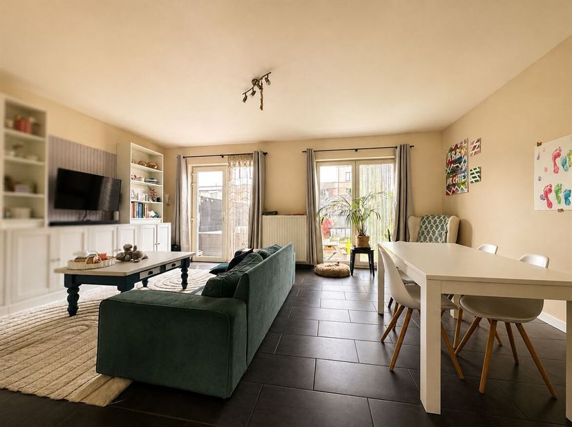 Spacieuse maison familiale avec 3 chambres, un grenier polyvalent et un jardin ensoleillé à Herentals<br />
Cette maison mitoyenne bien entretenue est