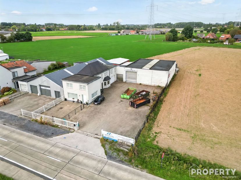 Bien professionnel à vendre à Kuurnsestraat 60,
                    8531 Hulste