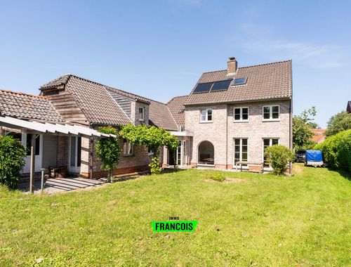                                         Woning te koop in Nederzwalm-Hermelgem, € 549.000
