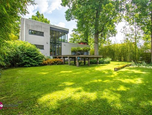                                        Villa te koop in Hever, € 995.000
