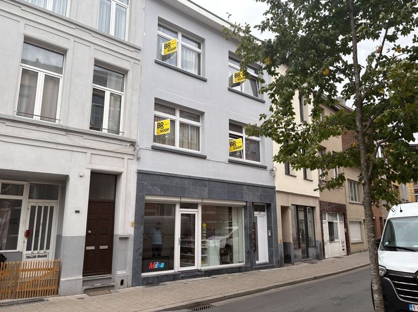 Appartement te koop in Dambruggestraat 283,
                    2060 Antwerpen