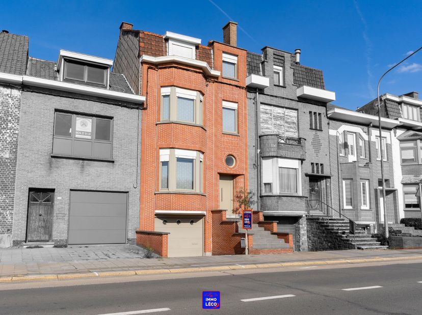 Huis te koop in ,
                    7700 Moeskroen
