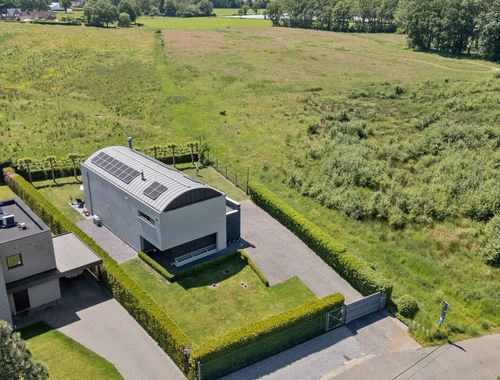                                        Villa à vendre à Kuringen, € 848.000
