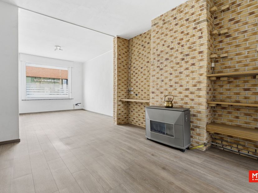 Opgepast: Dit pand ligt in Wevelgem, Kortrijkstraat 288 (op enkele minuten van Bissegem).<br />
<br />
Bent u op zoek naar een ruime woning op wandela