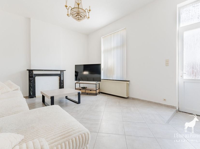 Référence Agence : V7170-505<br />
*** VISITE VIRTUELLE : https://immo360.immo-facile.com/vtour/fr/1vne14/frame ***<br />
Découvrez cette magnifique m