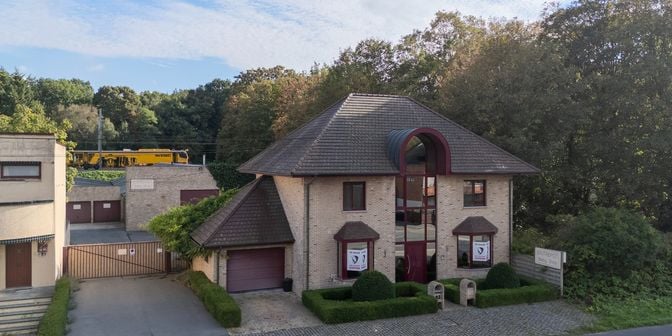 Bedrijfsvastgoed te huur in Kapellestraat 83, 9800 Deinze