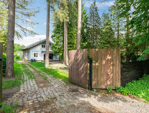                                         Chalet te koop in Brecht, € 409.000
