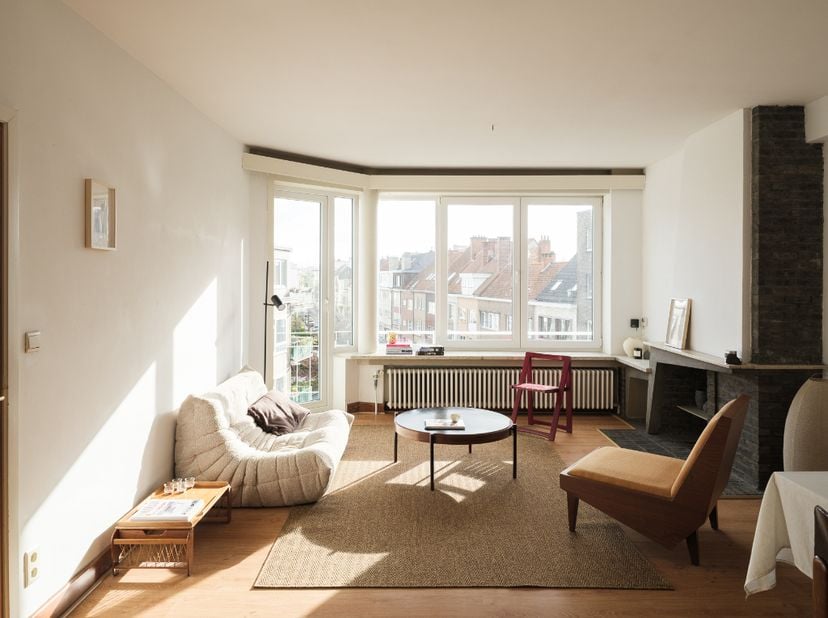 Energiezuinig tweeslaapkamerappartement (EPC A) met terras in de Sportstraat.<br />
<br />
Voor meer informatie, mail naar info@carloeggermont.be<br /